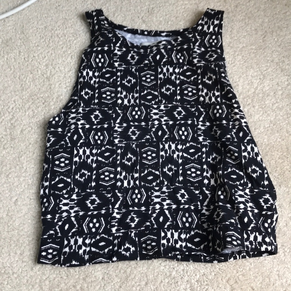 Crop top